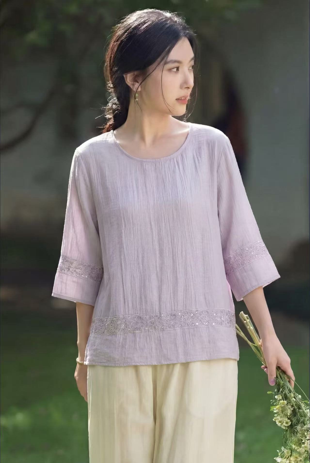 2026 여름 빅 사이즈 자수 비즈 박기 중간 소매 작은 셔츠 맨위 루즈핏 반팔 티셔츠