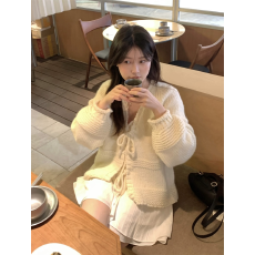 批发实拍小香风毛衣<b class='q'>外套女</b>秋25秋新款高级感慵懒宽松韩系<b class='q'>短</b>款针织开衫