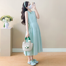 批发实拍2026年夏季时尚孕妇装新款气质中长款孕妇无袖背心纯色连衣裙