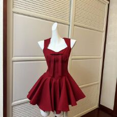 批发玫瑰人生 四米裙摆公主裙蝴蝶结千金感无袖收腰<b class='q'>连衣裙</b>贝微微<b class='q'>红</b>裙