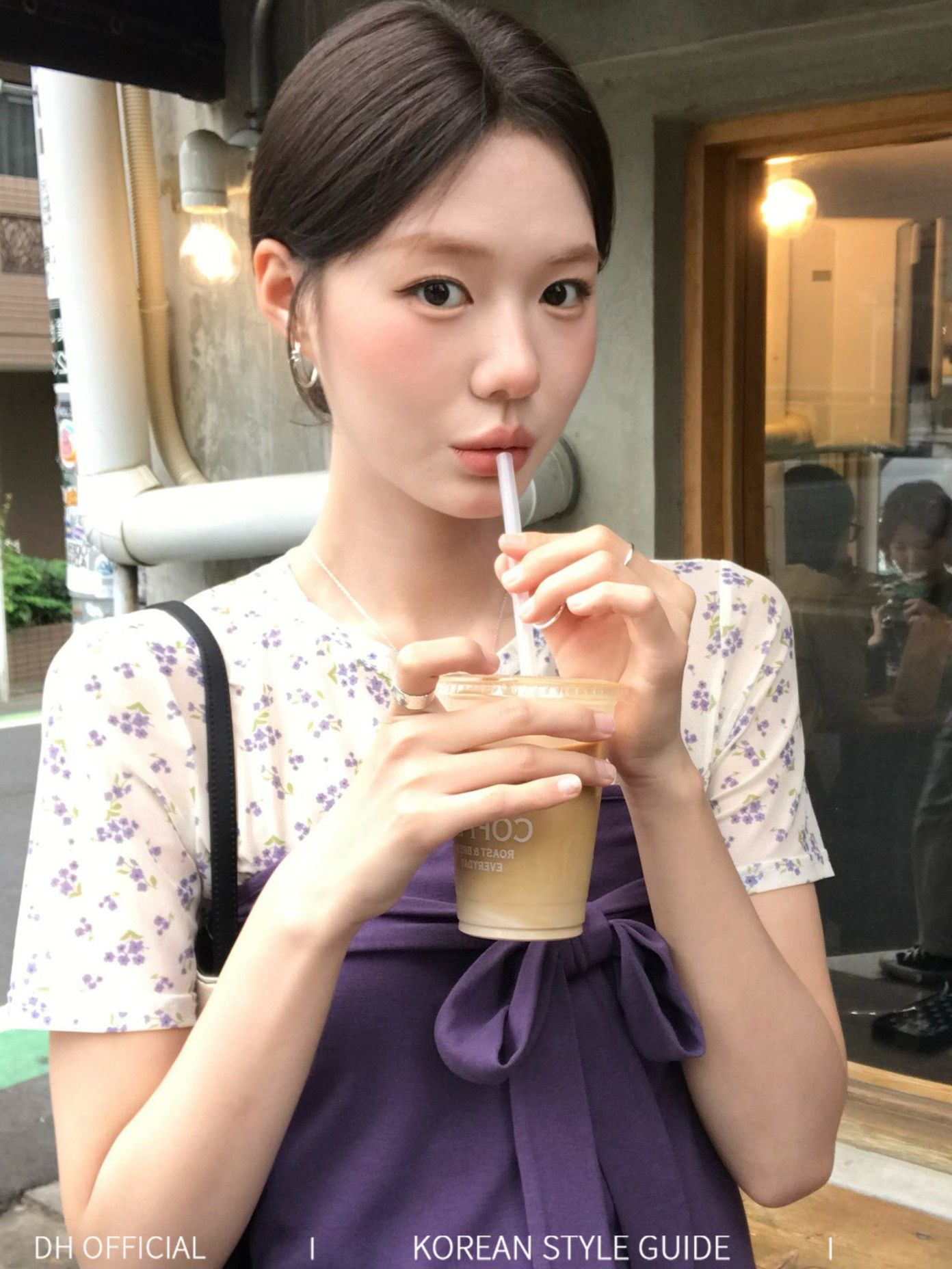 달콤한 스타일 꽃무늬 라운드 넥 긍정적 인 어깨 반팔 티셔츠 여성 의류 여름 착용 가져 가라. 스택 착용 스트랩 조끼 맨위 투피스 세트