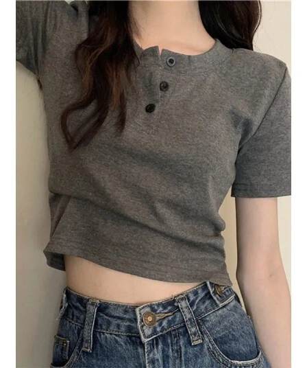 유럽 상품 핫걸 순면 긍정적 인 어깨 반팔 티셔츠 여성 여름 반 개방 칼라 몸매 가꾸기 슬림해 보이는 쇼트 스타일 작은 셔츠 만나는 맨위