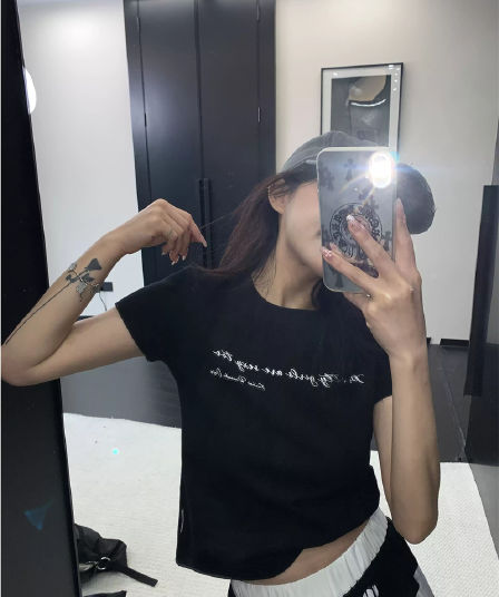 순면 40 220 그램 92 면 8 암모니아 Lun 한국 스타일 새로운 긍정적 인 어깨 반팔 티셔츠 여성 프린트 몸매 가꾸기 핫걸 맨위