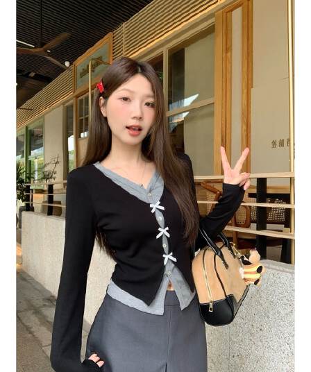 원본 것 한국 스타일 페이크 레이어드 나비 매듭 긴팔 니트 스웨터 슬림해 보이는 하이웨이스트 플리츠 반신 스커트 여성 가을