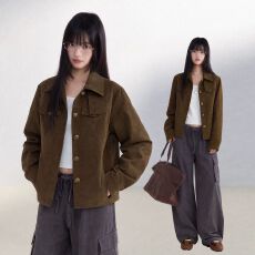 批发原版面料 韩版复古翻领短款外套女春秋<b class='q'>设计</b>感正肩工装风休闲夹克