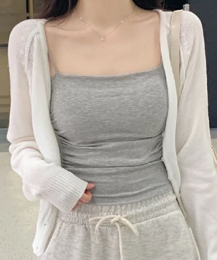 한국 동대문 신제품 봄 진짜 착용 외부 가져 가라. 부드러운 여성 슬림해 보이는 긴팔 얇은 스타일 니트 오픈 가디건