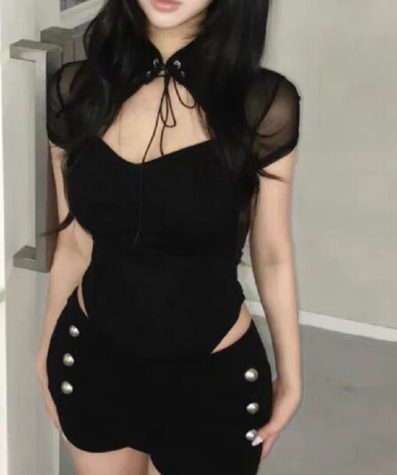 한국 동대문 신제품 작은 대중 섹시함 망사 홀로우 아웃 레이스업 슬림해 보이는 달콤함 티셔츠