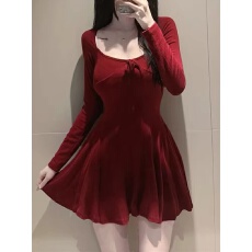 批发韩国<b class='q'>东大门</b>新品 复古酒红色 纯欲 女人味U领露锁骨掐腰<b class='q'>连衣裙</b>