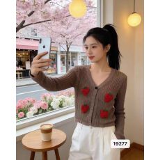 批发韩版秋<b class='q'>冬</b>花朵开衫毛衣短款粗棒针复古针织衫