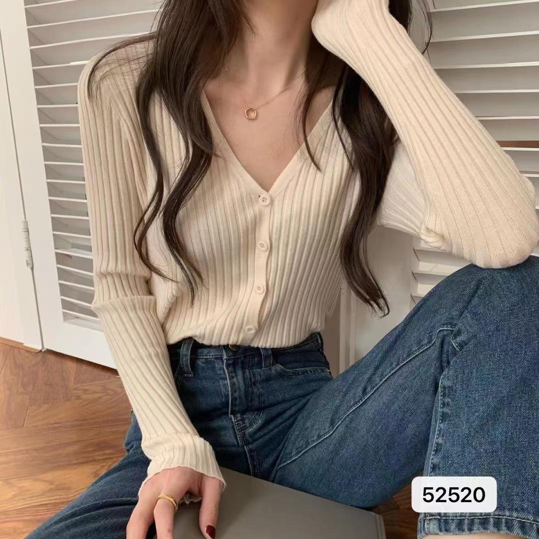 패션 외국 가스 V넥 부드러운 찹쌀 니트 구덩이 기사 슬림해 보이는 긴팔 오픈 가디건