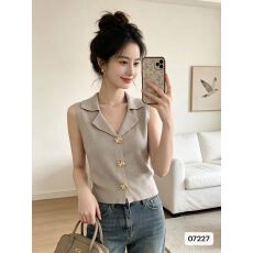 批发气场女主时尚V领金属扣设计修身百搭背心<b class='q'>开衫</b>
