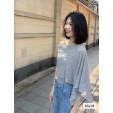 批发老钱风穿搭斜肩不规则披肩斗篷拼接假<b class='q'>两件套</b>头上衣