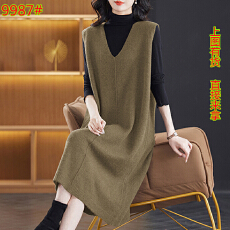 批发妈妈鸡心领针织连衣裙春秋新款气质毛衣裙长款过膝大码马甲背心裙