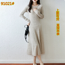 批发秋冬新款羊毛圆领针织连衣裙女修身显瘦A字长裙打底毛衣裙