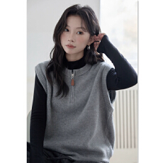批发灰色针织马甲女2025<b class='q'>秋</b>冬新款小众百搭叠穿无袖毛衣背心