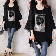 批发实拍大码女装2026新款宽松遮肚雪纺<b class='q'>打底衫</b><b class='q'>中长款</b>喇叭袖印花上衣