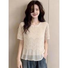 批发巨好看的波浪纹<b class='q'>短袖</b>雪纺<b class='q'>女</b>夏季2026新款设计感褶皱泡泡袖小衫