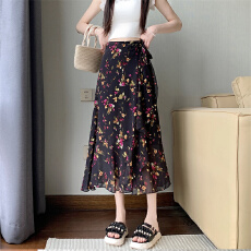 批发模特实拍<b class='q'>夏</b>季清凉雪纺碎花包臀裙荷叶边一片式围裙防晒沙滩裙