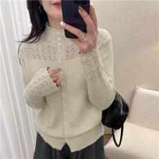 批发半高领纯色<b class='q'>镂空</b>针织开<b class='q'>衫</b>[1058]