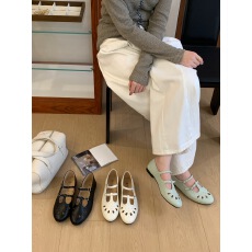 批发复古风镂空一字带平底玛丽珍鞋女2026春夏透气<b class='q'>休闲</b>浅口单鞋潮
