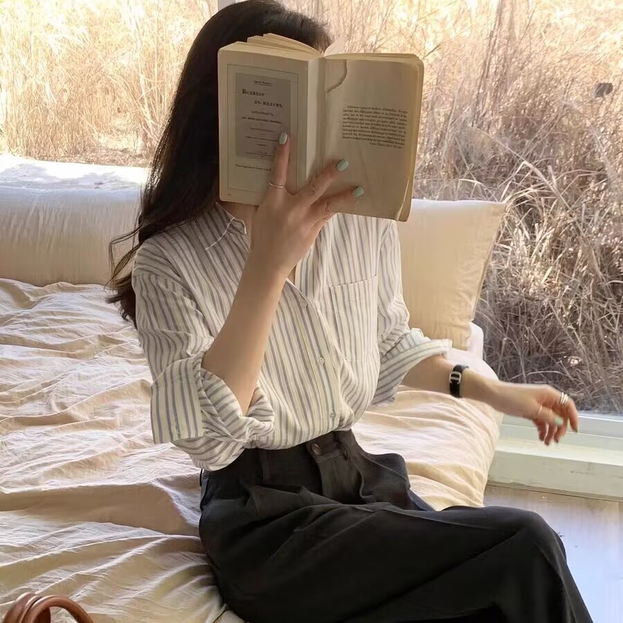 신선함 문예 배색 스트라이프 작은 자수 여성 셔츠 가을 의상 새로운 루즈핏 폴로 칼라 오픈 가디건