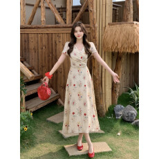 批发大码女装碎花明媚大方温柔法式显瘦气质中长款连衣裙设计感长裙子