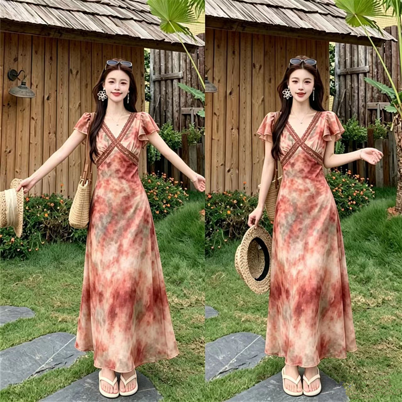 프랑스식 레트로 핑크색 꽃무늬 드레스 아이들 여름 2026 새로운 품격 허리 수축 V넥 휴가 바람 롱 스커트