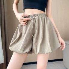 批发原版面料工艺-松紧腰阔腿花苞<b class='q'>短裤</b>女