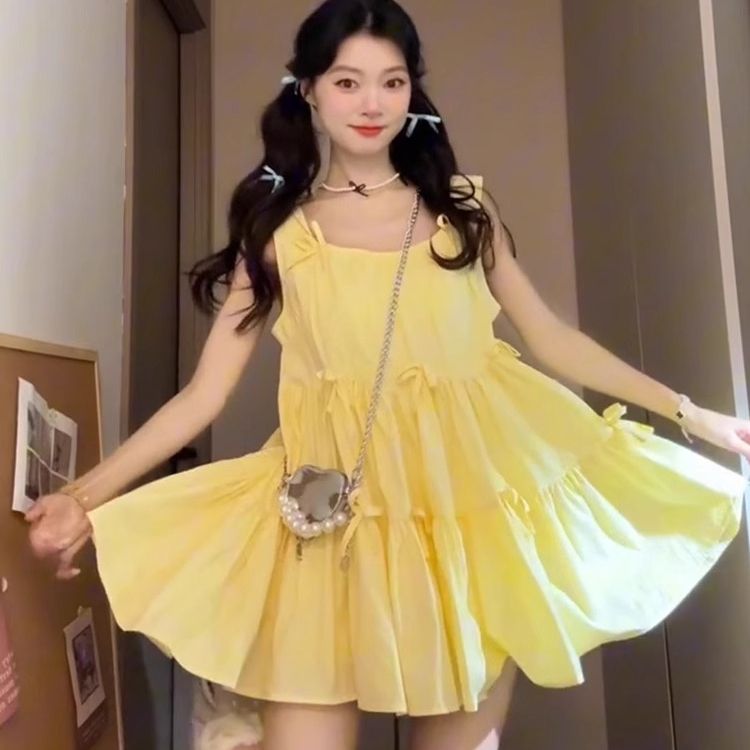 있음 선적 달콤함 나비 매듭 황색 조끼 슬립 여성 드레스 여름 새로운 루즈핏 퍼프 미니 스커트