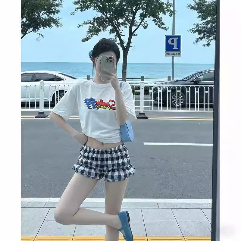 있음 선적 원본 로우 웨이스트 체크무늬 반바지 여성 여름 새로운 몸매 가꾸기 슬림해 보이는 말뚝 더미 바지 캐주얼 꽃밭 반바지