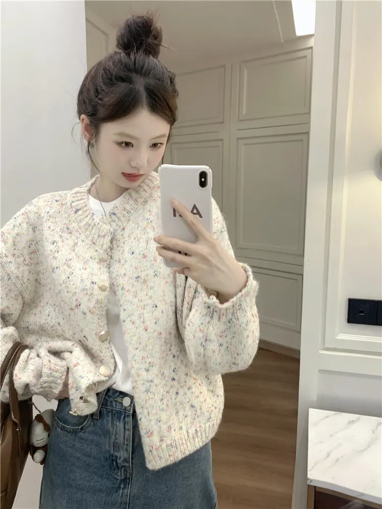 한국인기 라운드넥 루즈핏 컬러 포인트 가디건 상세 이미지 5