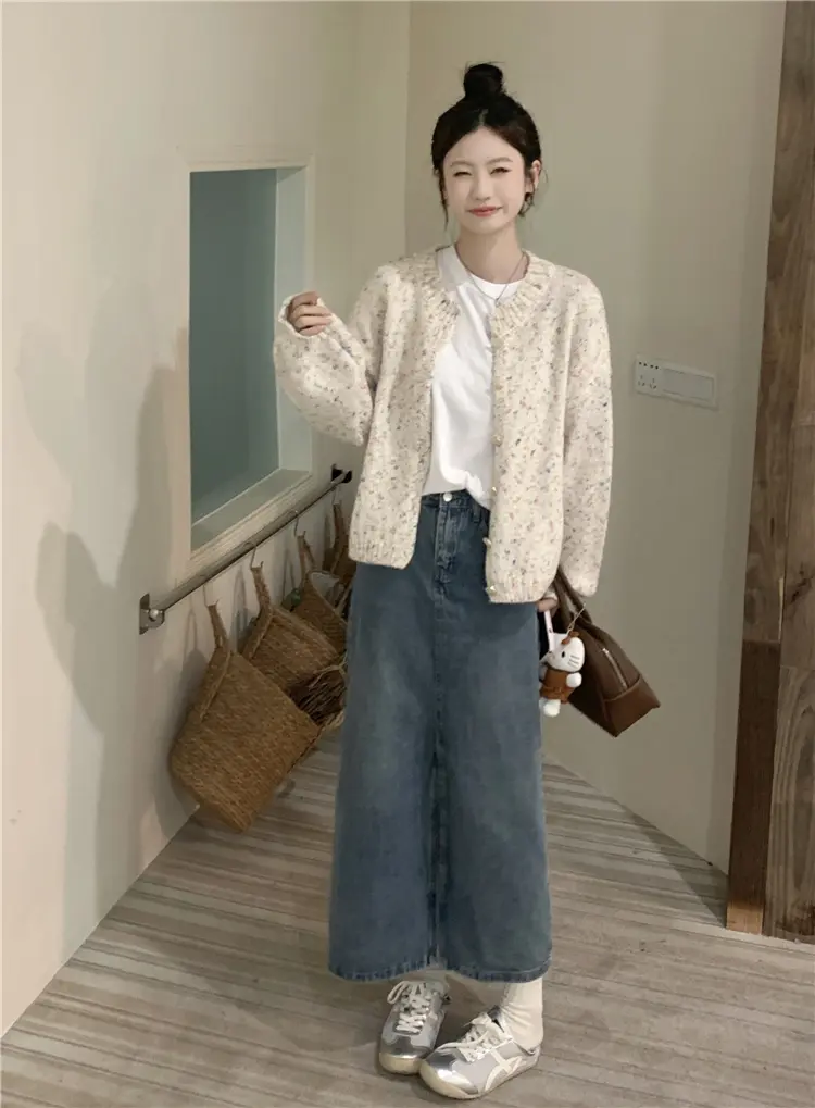 한국인기 라운드넥 루즈핏 컬러 포인트 가디건 상세 이미지 9