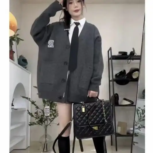레터링 니트 가디건 상세 이미지 2
