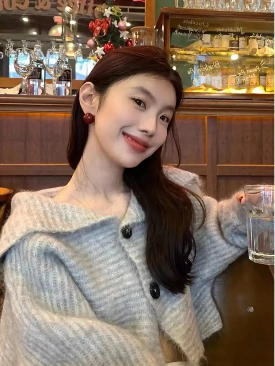 터틀넥 울 루즈핏 니트 가디건 상세 이미지 6