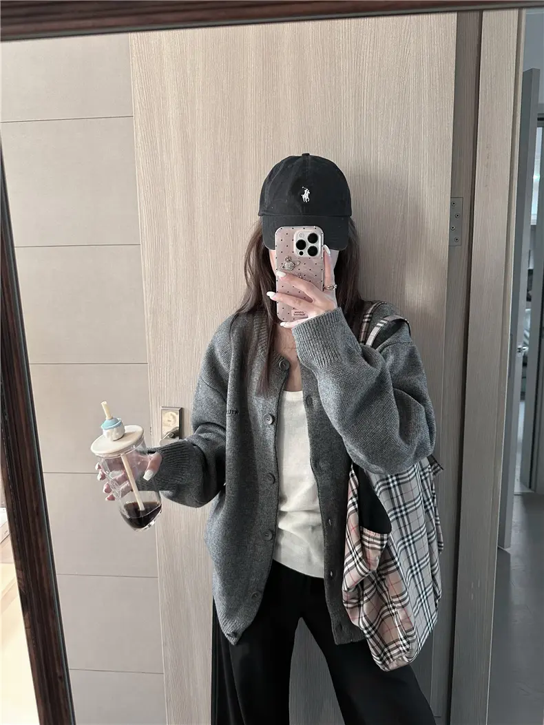루즈핏 니트 가디건 상세 이미지 4