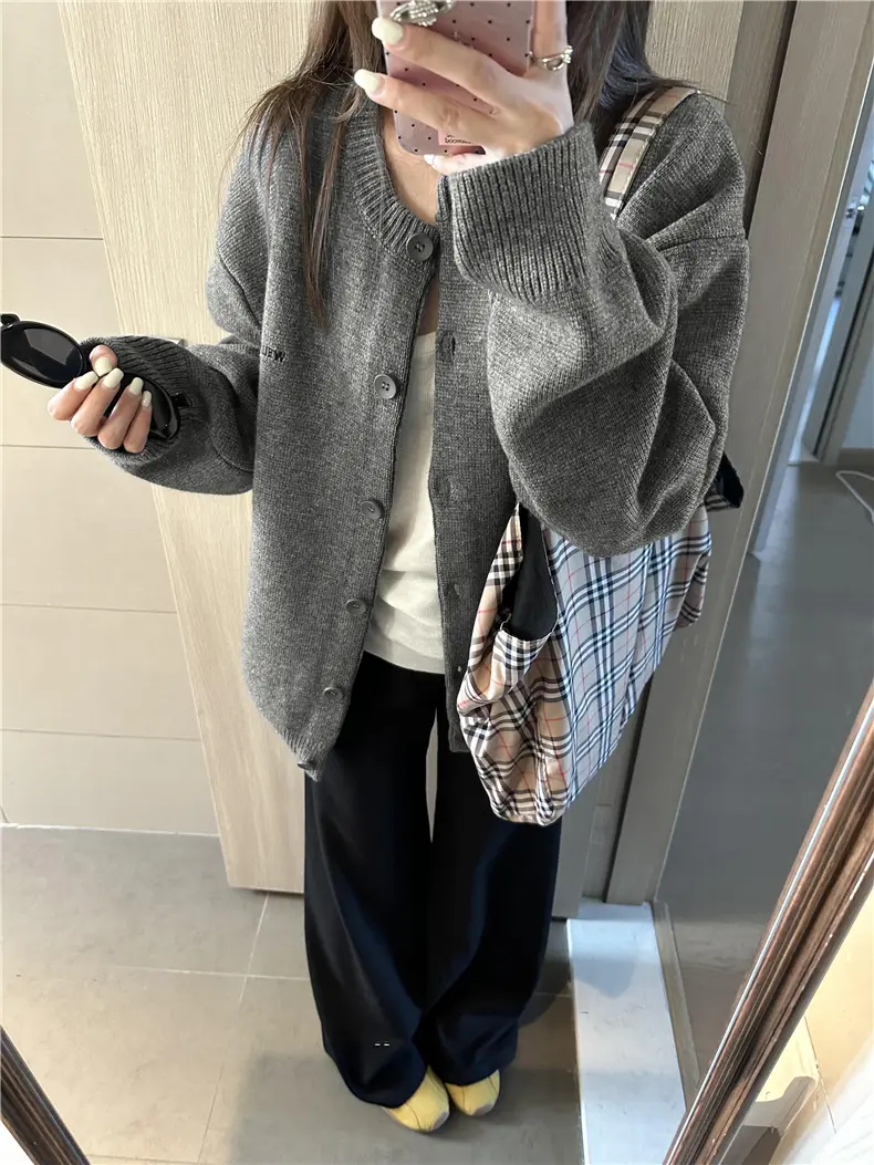 루즈핏 니트 가디건 상세 이미지 7