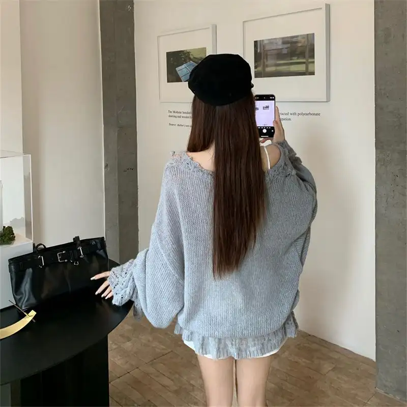 V넥 플레어 소매 니트 상세 이미지 5