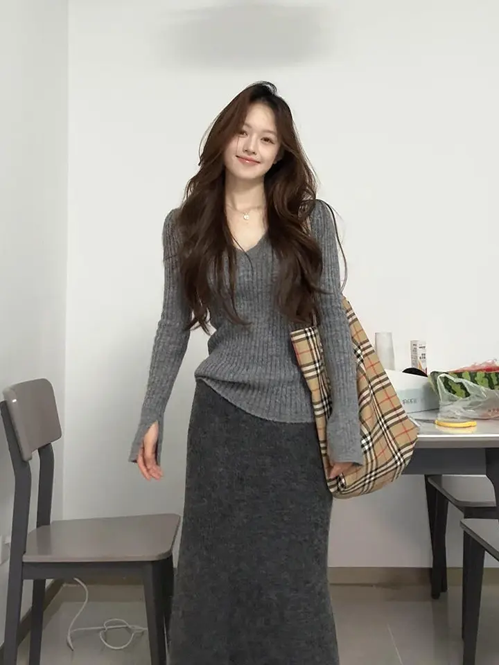 V넥 니트 카디건 상세 이미지 7