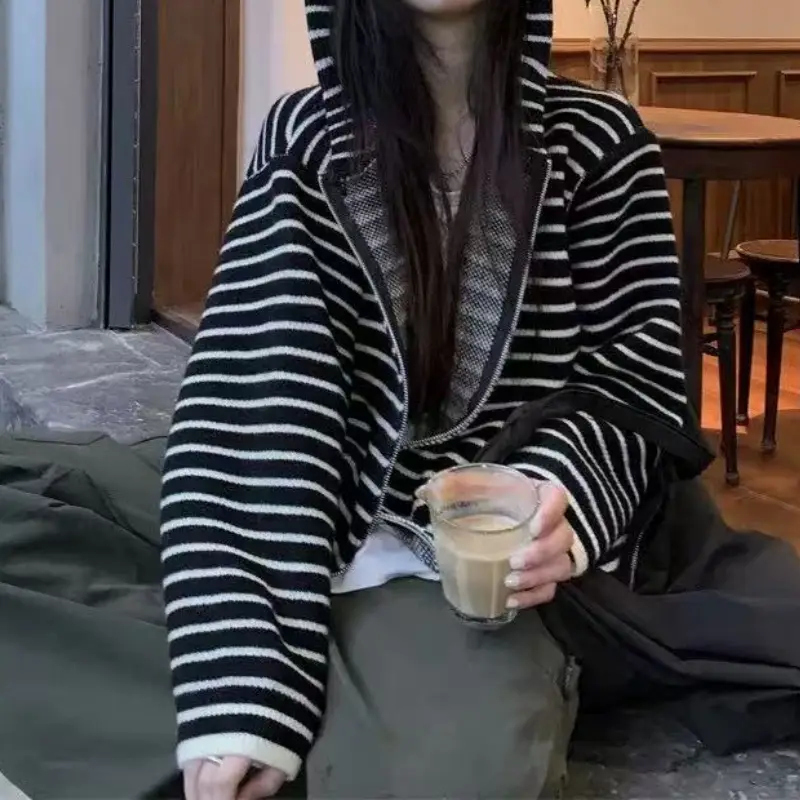 후드 스트라이프 니트 카디건 상세 이미지 7