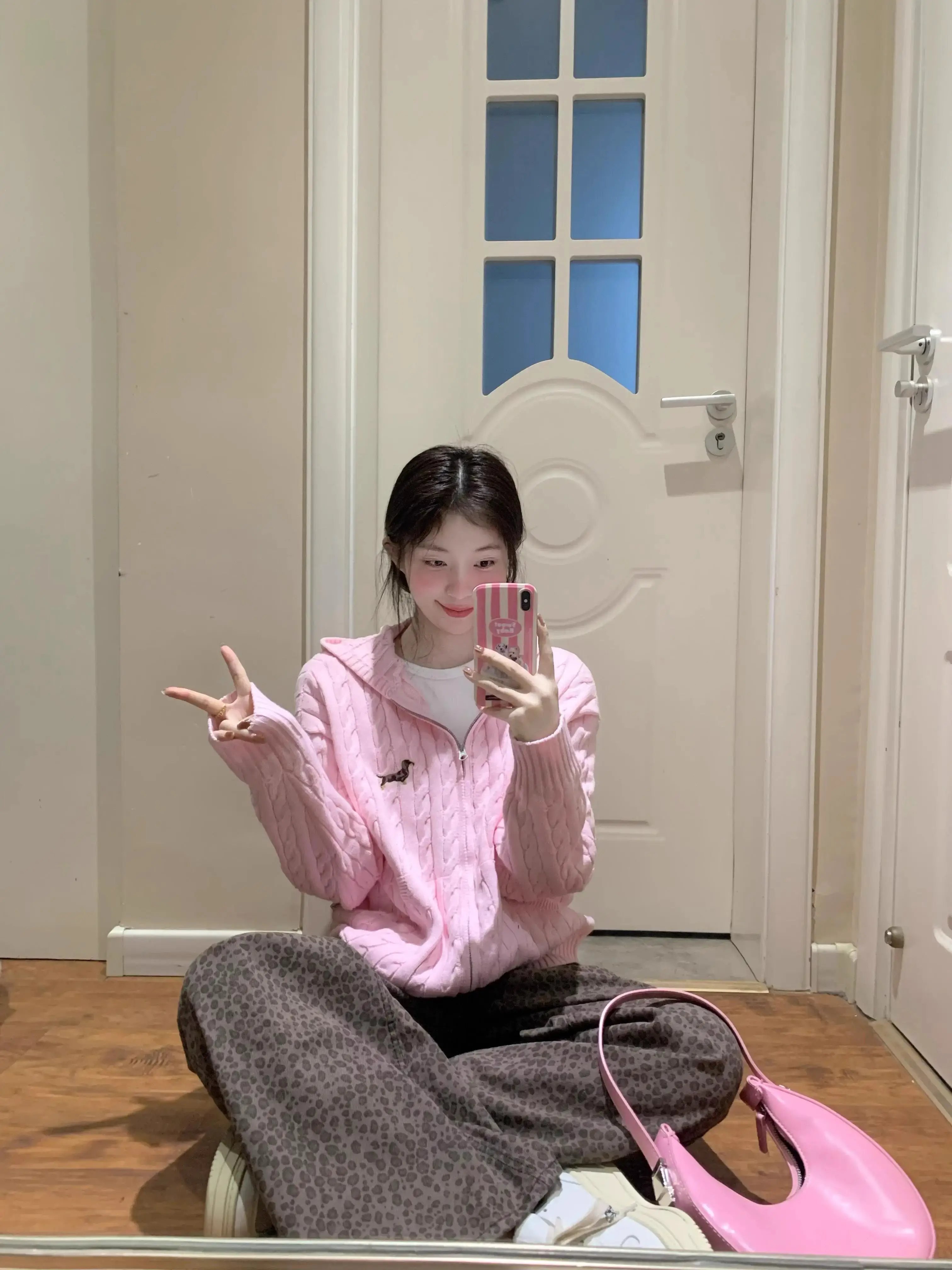 후드 트위스트 케이블 카디건 니트 상세 이미지 7