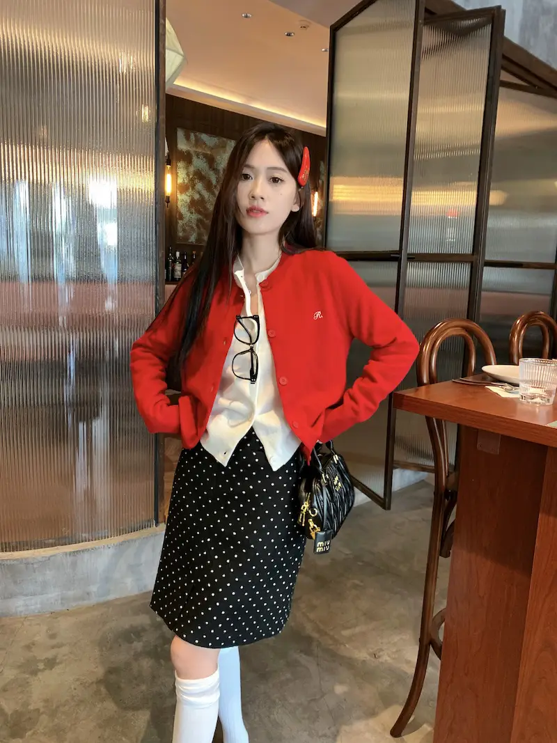 루즈핏 슬림 효과 니트 카디건 상세 이미지 9