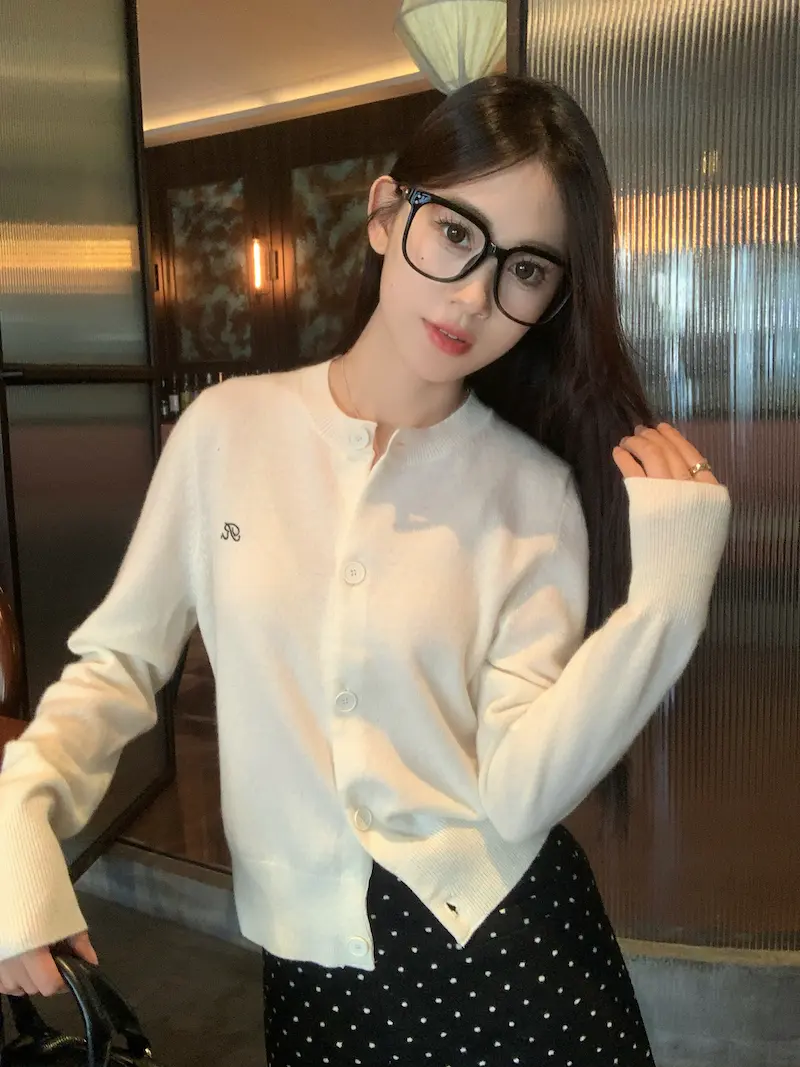 루즈핏 슬림 효과 니트 카디건 상세 이미지 18
