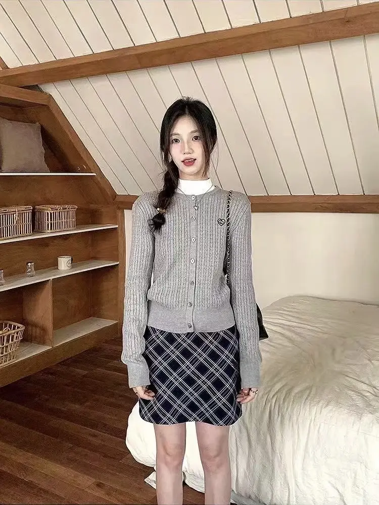 프렌치 감성 긴소매 니트 카디건 상세 이미지 7