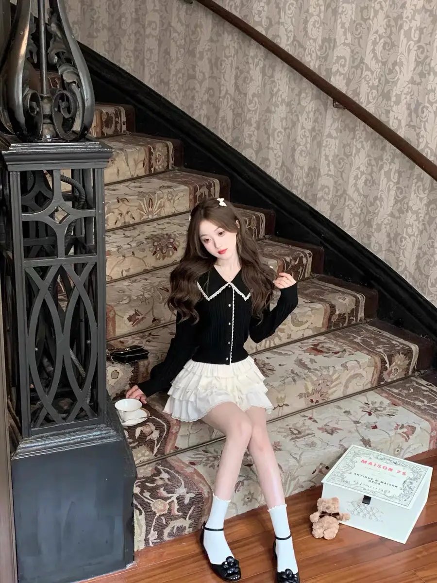네이비 칼라 블랙 니트 카디건 상세 이미지 3
