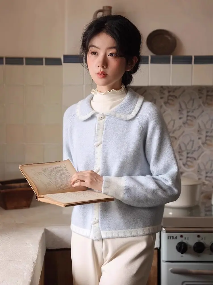 우유 블루 토글 버튼 폴드 칼라 니트 카디건 상세 이미지 2