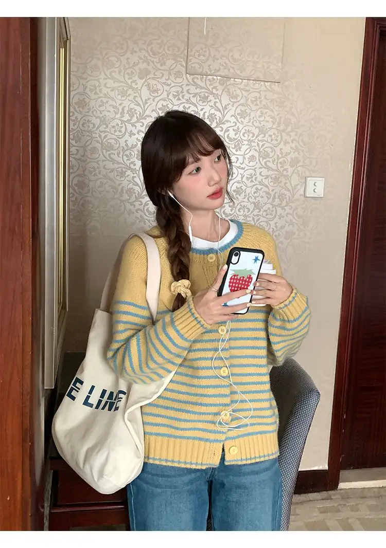 한국인기 레트로 스트라이프 루즈핏 니트 가디건 상세 이미지 13