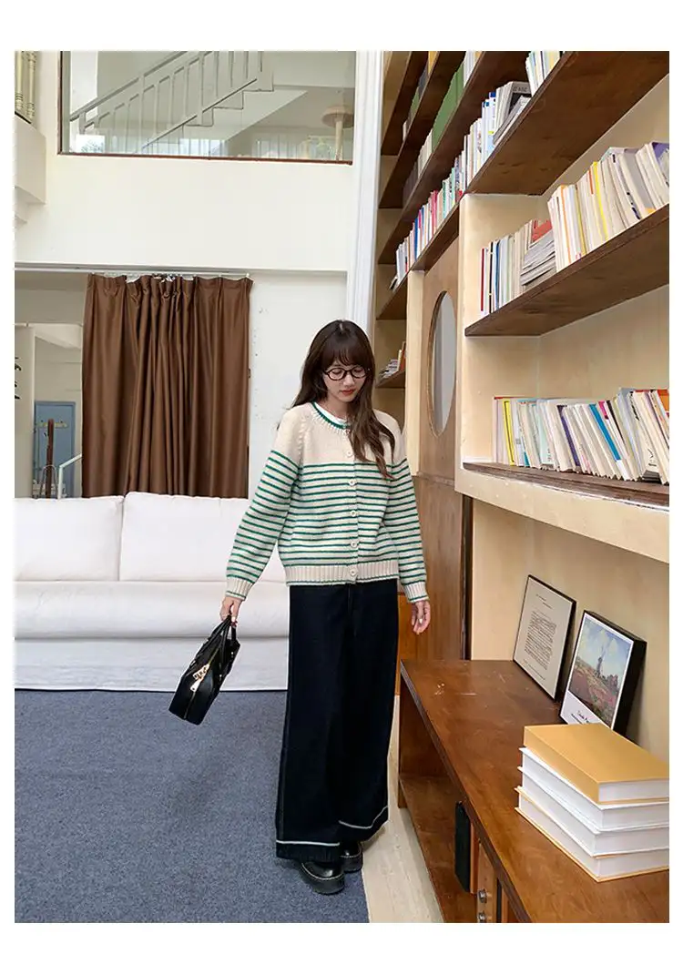 한국인기 레트로 스트라이프 루즈핏 니트 가디건 상세 이미지 21