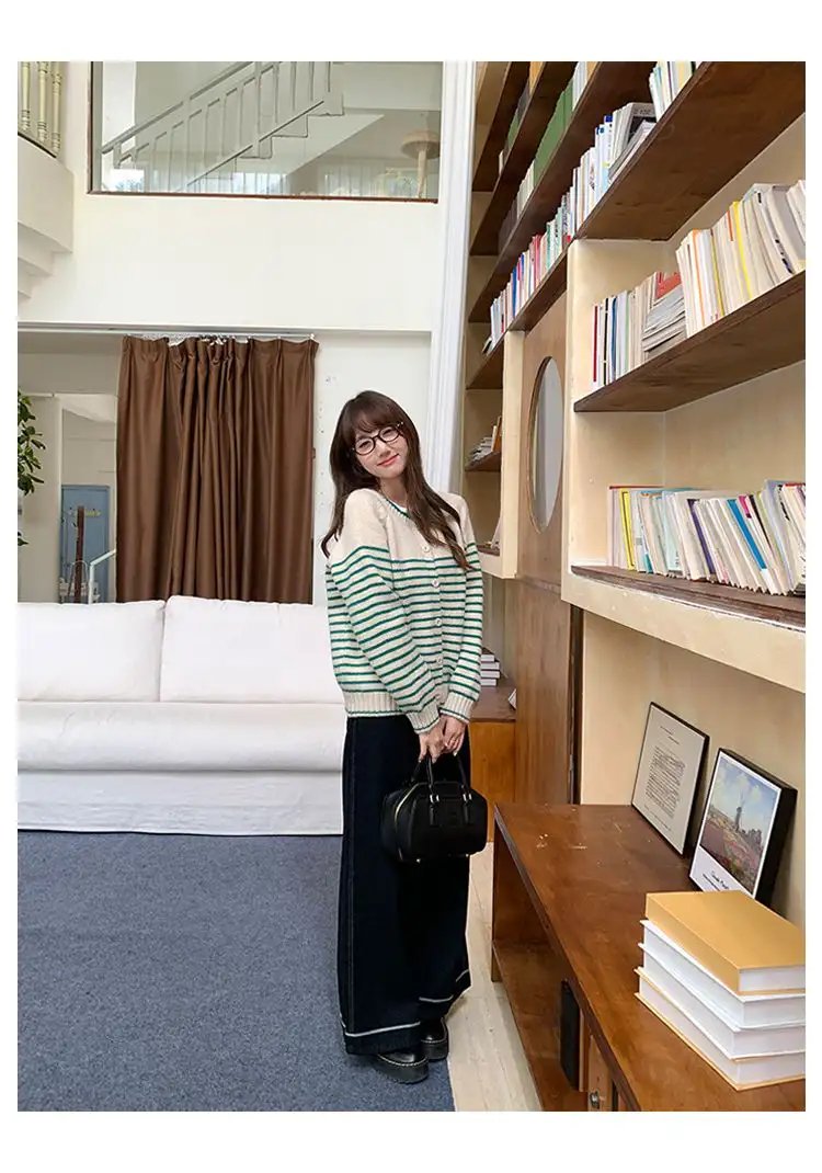 한국인기 레트로 스트라이프 루즈핏 니트 가디건 상세 이미지 26