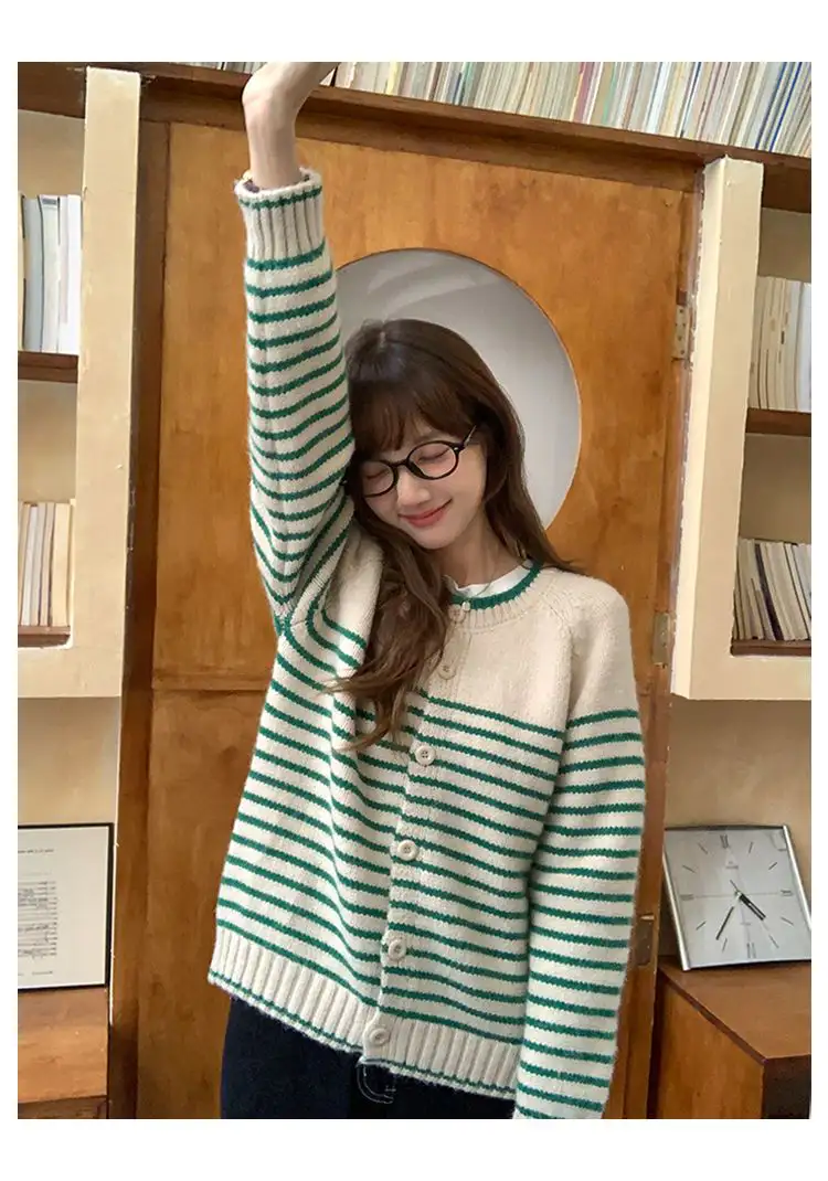한국인기 레트로 스트라이프 루즈핏 니트 가디건 상세 이미지 32
