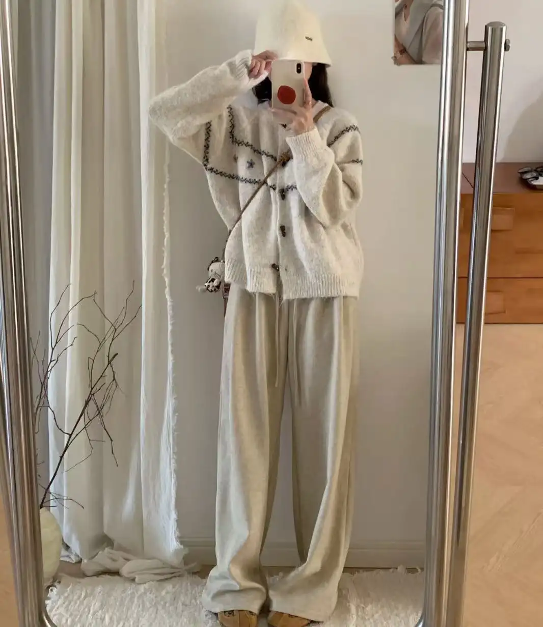 한국인기 아이보리 라운드넥 가디건 상세 이미지 5